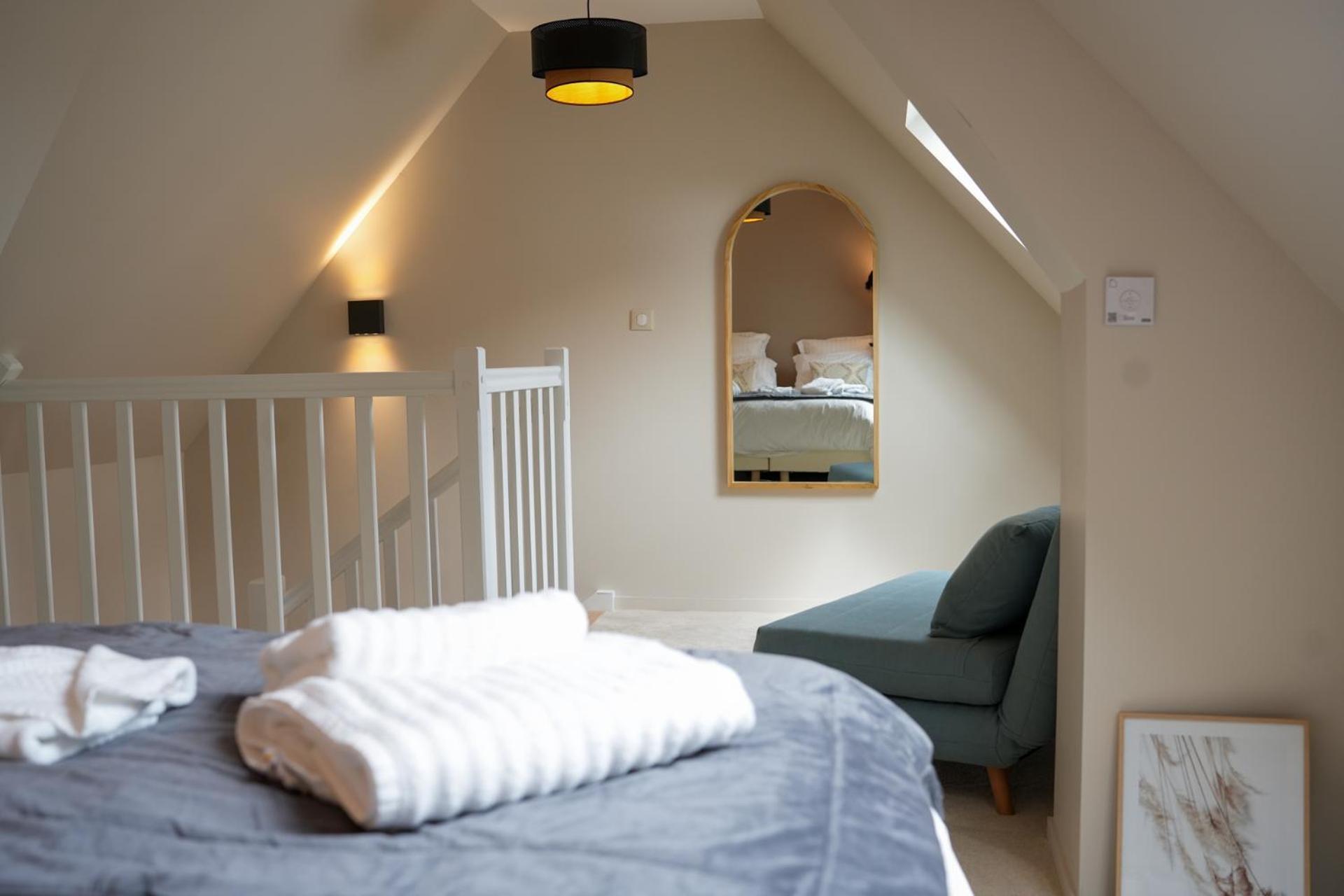 Hotel Echappee En Baie - Parking Prive Gratuit Dont Forfaits Bornes Electriques Reservable Saint-Valery-sur-Somme Room photo