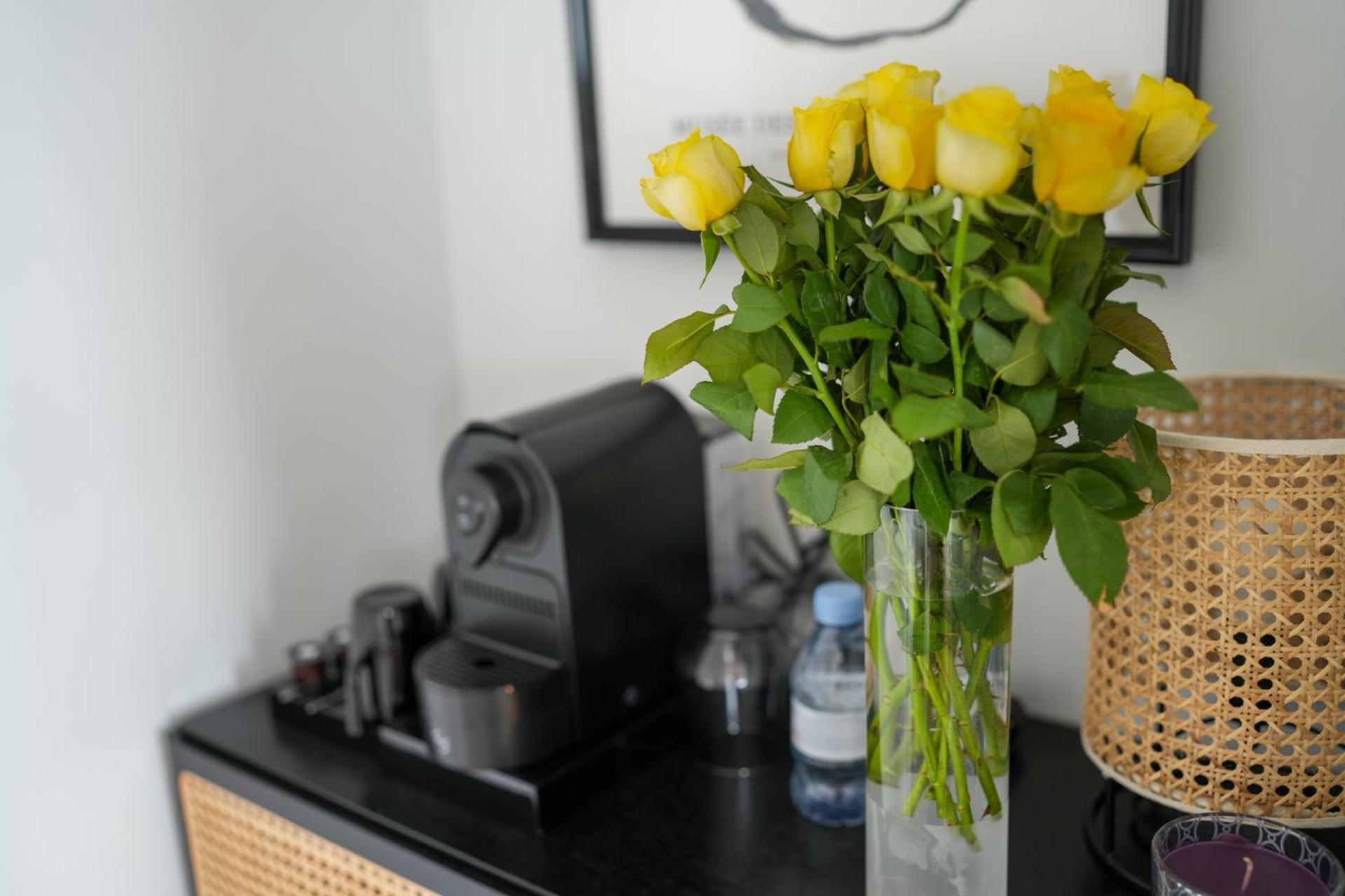 Hotel Echappee En Baie - Parking Prive Gratuit Dont Forfaits Bornes Electriques Reservable Saint-Valery-sur-Somme Room photo