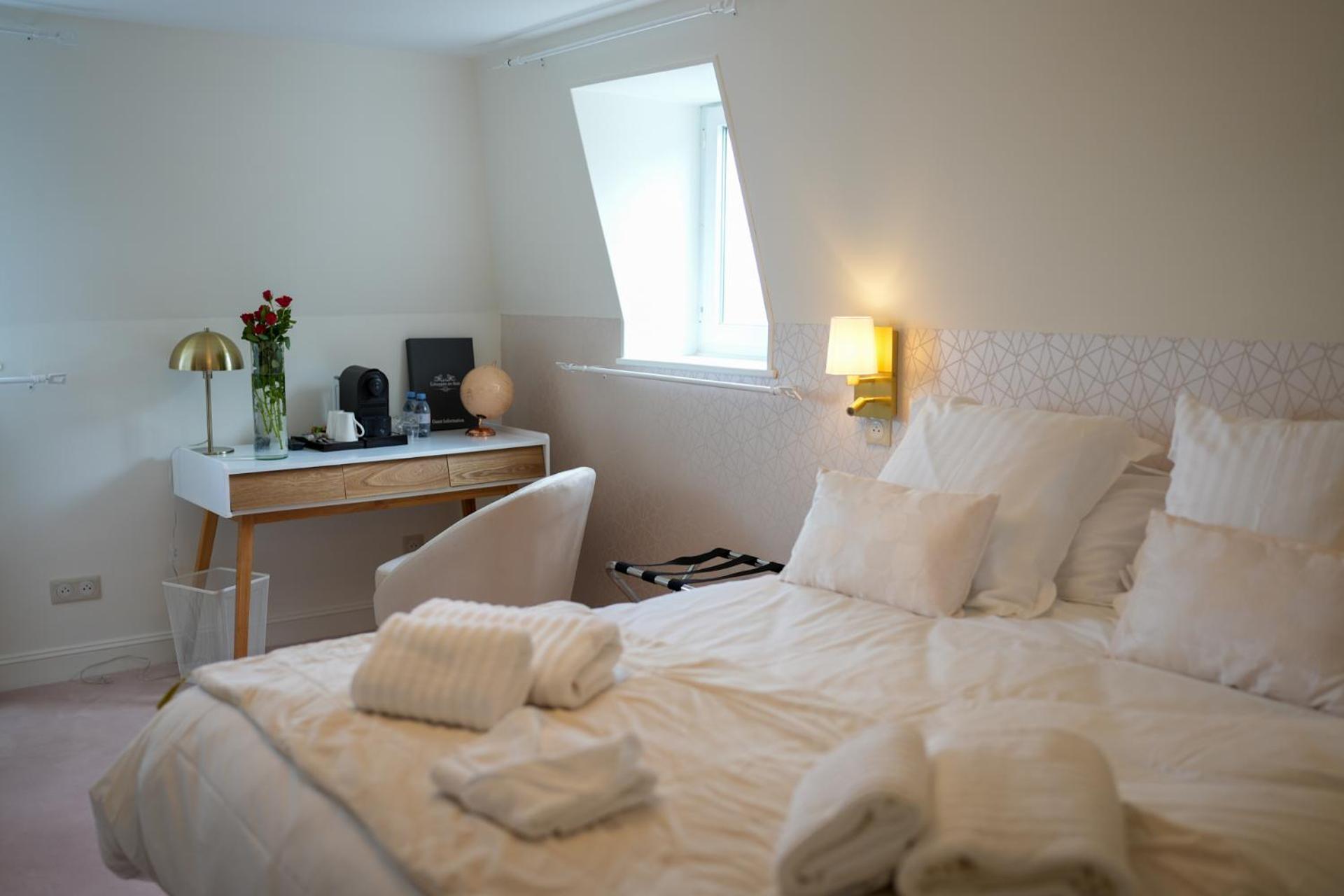 Hotel Echappee En Baie - Parking Prive Gratuit Dont Forfaits Bornes Electriques Reservable Saint-Valery-sur-Somme Room photo